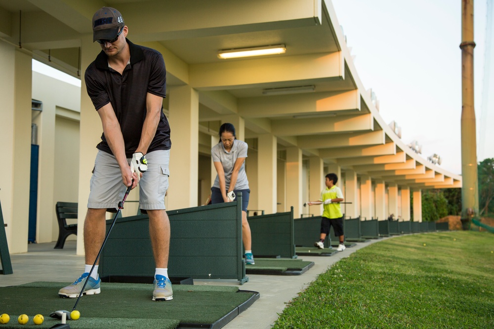 Taiyo Golf Club hosts family fun night at the driving range