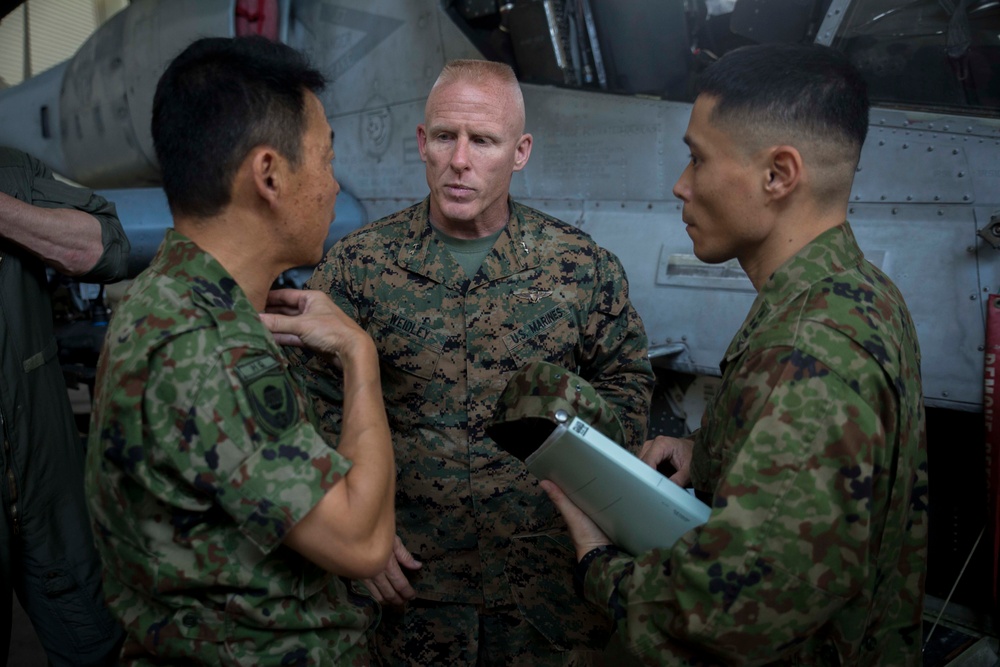 1st MAW, JGSDF leaders strengthen ties