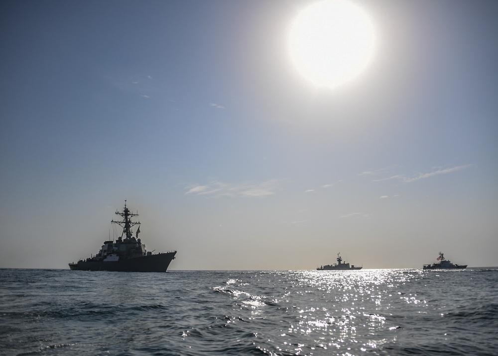 USS Decatur (DDG 73)