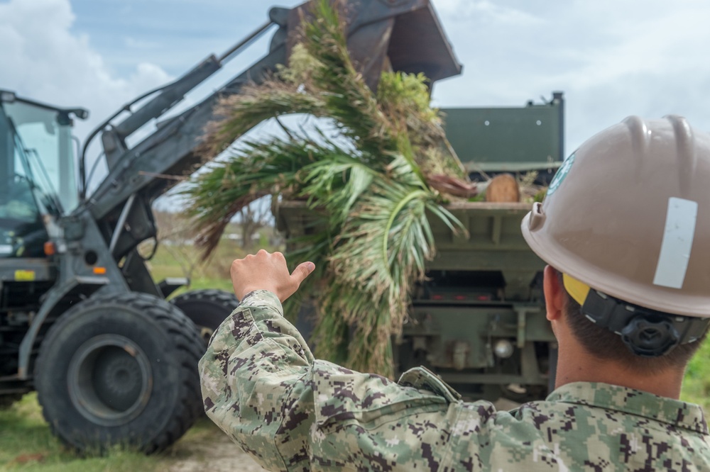 NMCB 1 Continues Debris Clearing in Tinian