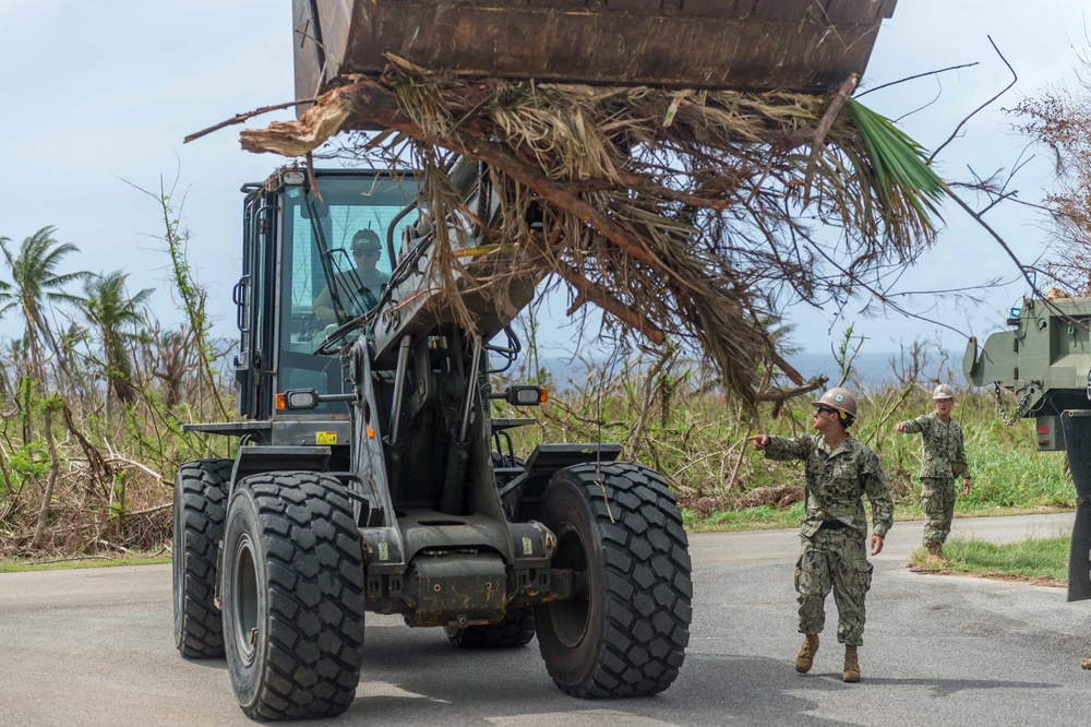 NMCB 1 Continues Debris Clearing in Tinian