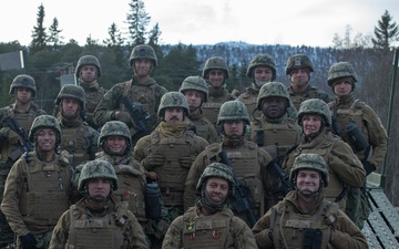NMCB 1 Completes Bridging Exercise with Marines from 8th ESB