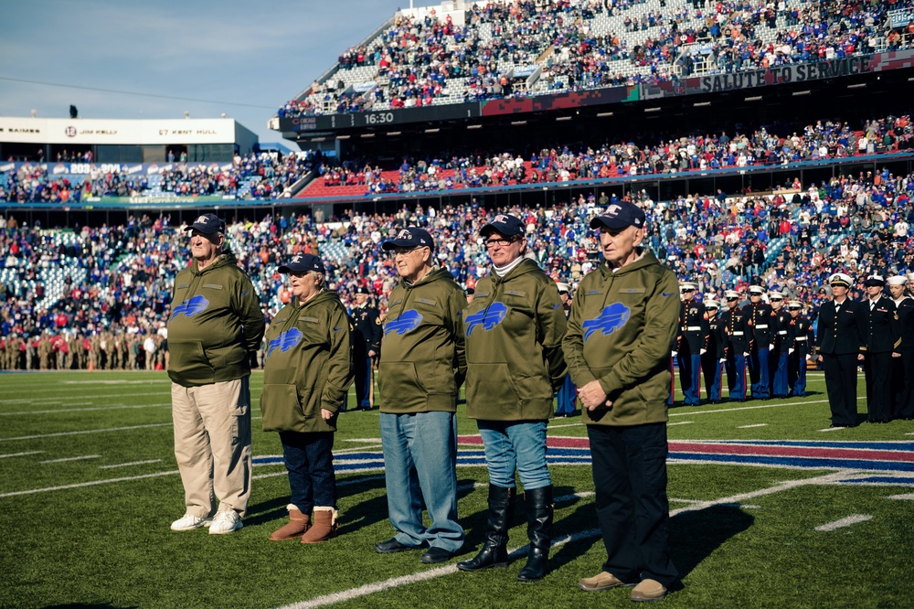 Buffalo Bills Kick Off with Ceremony for N.Y. Service Members