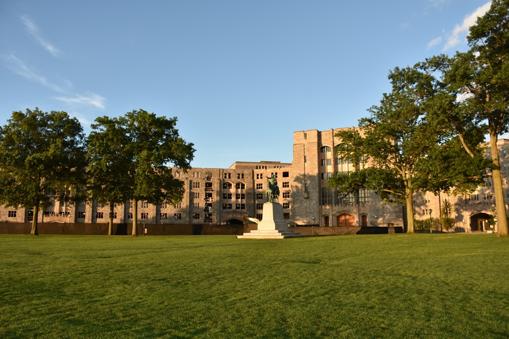 Eisenhower Barracks