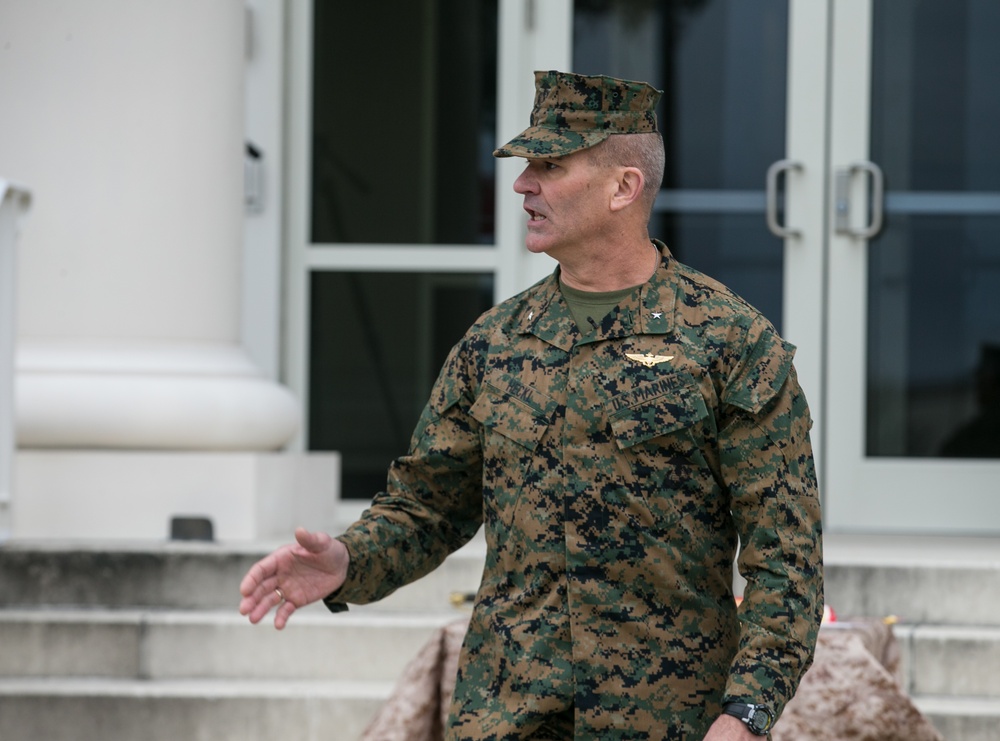 2nd MAW participates in cake cutting ceremony