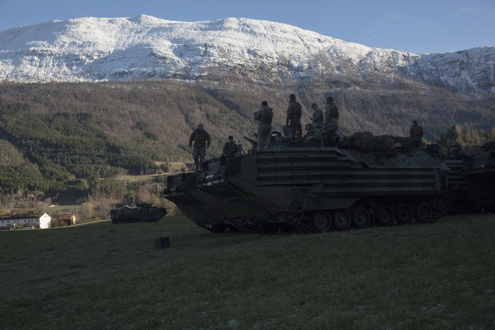 BLT 2/2 Lands in Norway