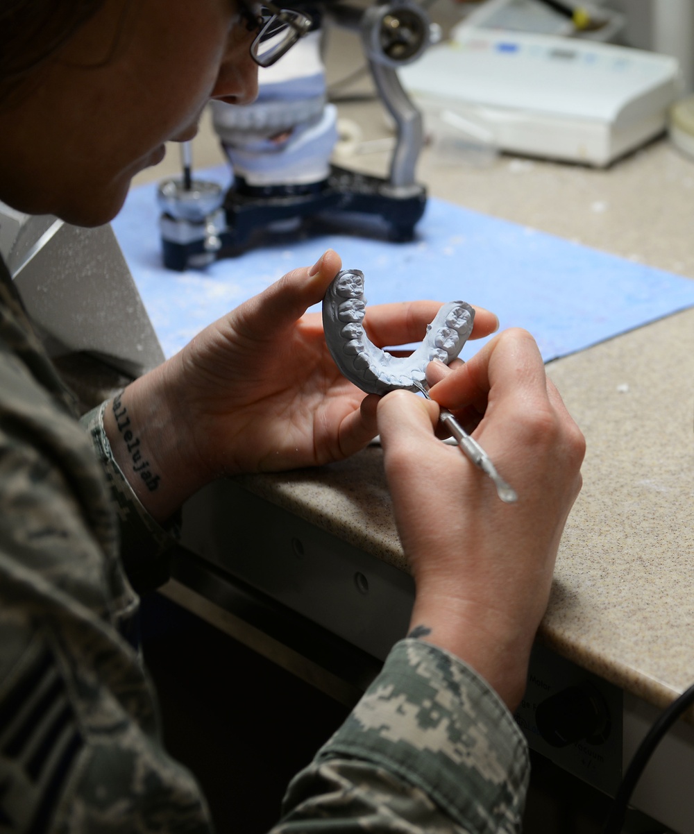 Dental Flight ‘Puts the bite in the fight’