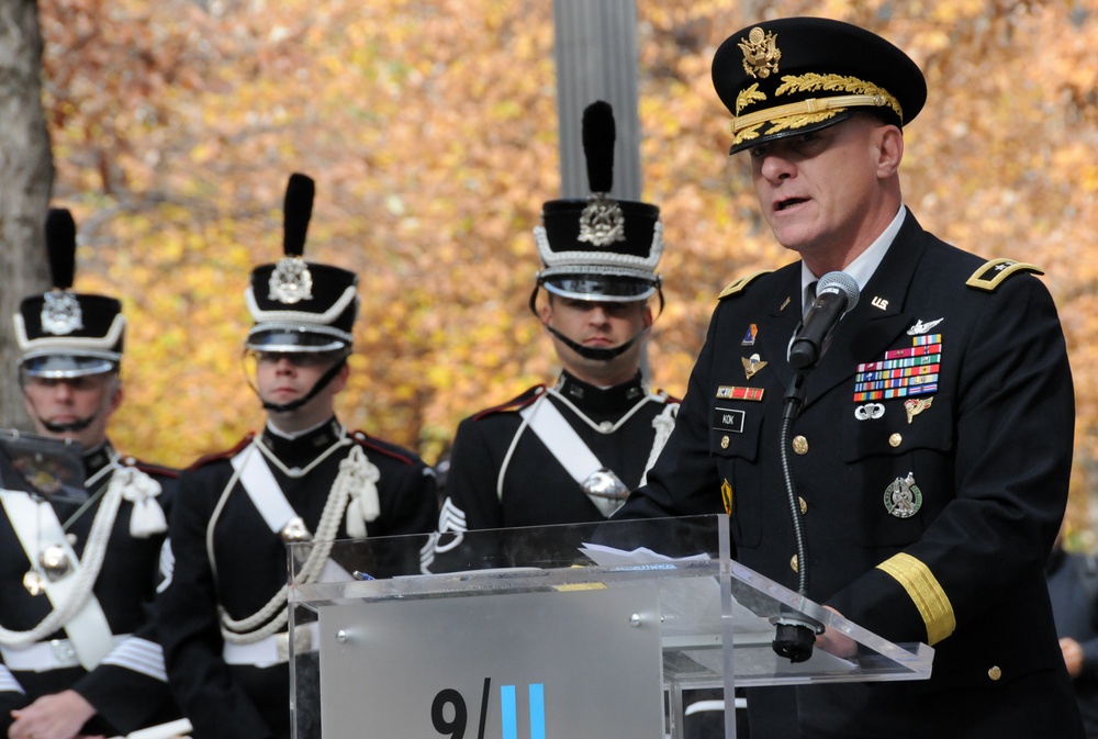 Army Reserve leader welcomes new Soldiers at 911 Memorial