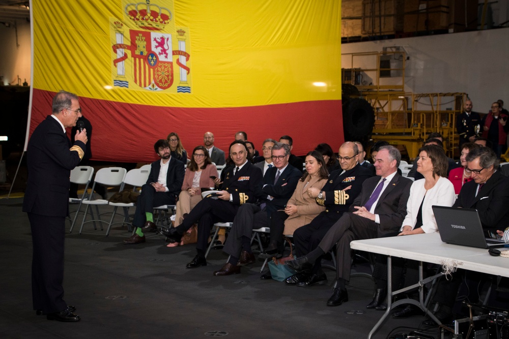 Senator Kaine Visits NAVSTA Rota