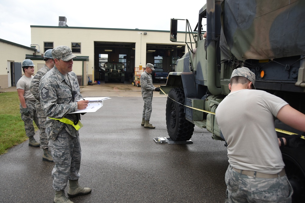 123rd ACS prepares for a training exercise