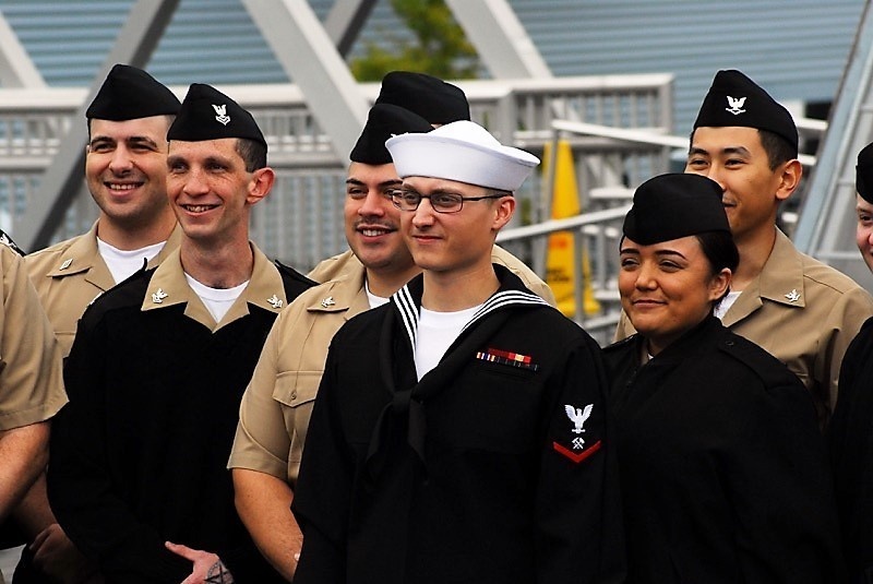 Naval Museum hosts a re-enlistment ceremony