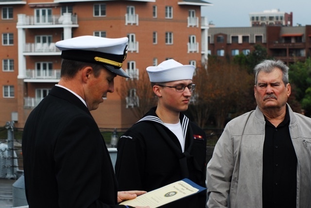 Naval Museum hosts a re-enlistment ceremony