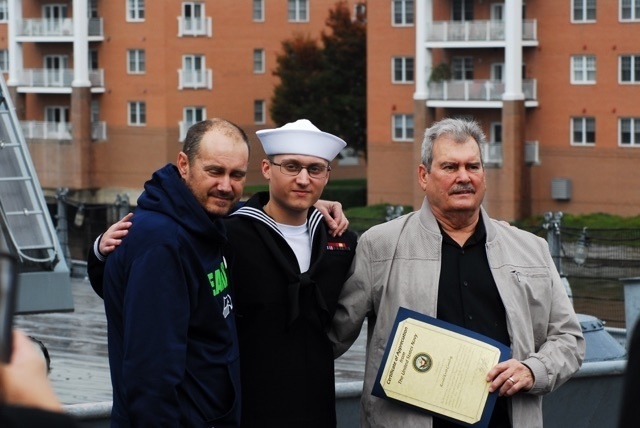 Naval Museum hosts a re-enlistment ceremony