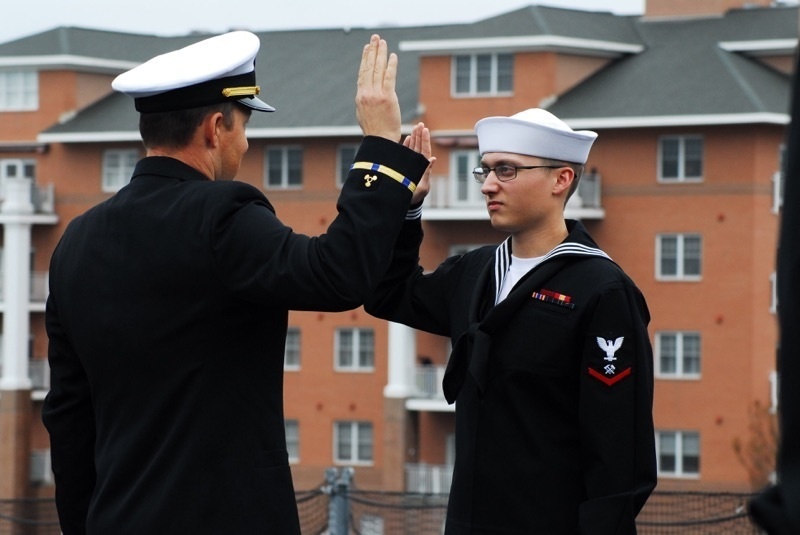 Naval Museum hosts a re-enlistment ceremony