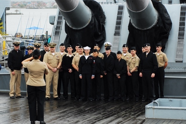 Naval Museum hosts a re-enlistment ceremony