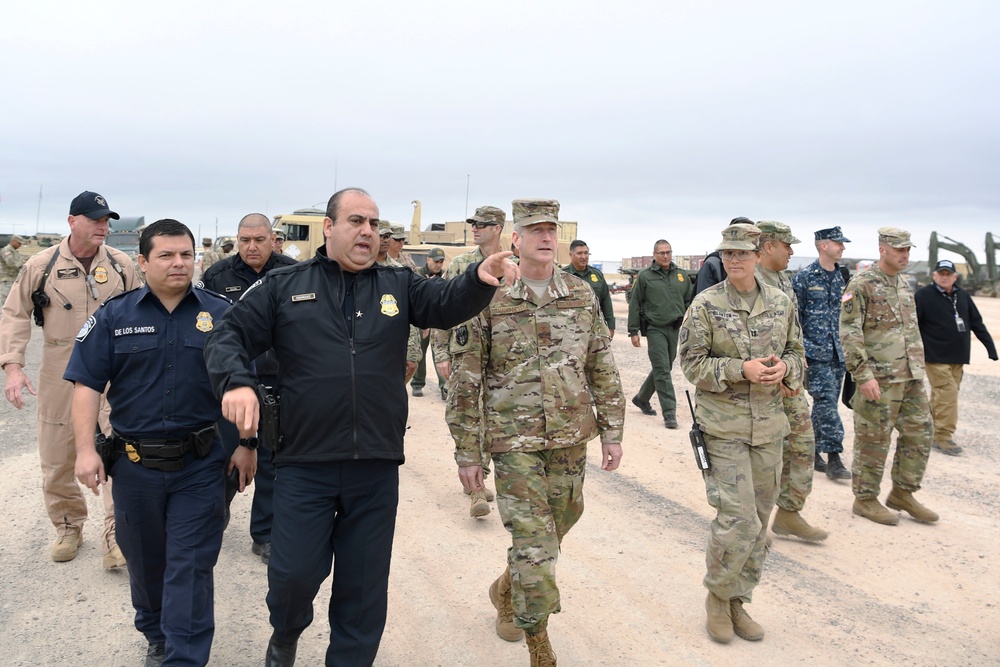 General O' Shaughnessy visits Camp Donna