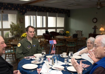 Honoring our veterans: Flying Yankees spend the day with local heroes