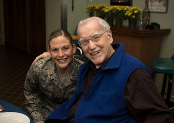 Honoring our veterans: Flying Yankees spend the day with local heroes