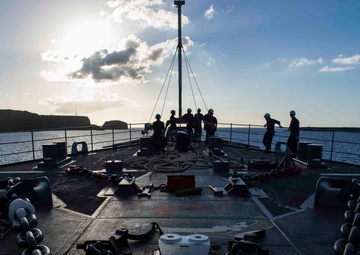 USS Ashland continues FEMA support to CNMI