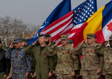 Canadian Armed Forces host U.S. Army, Romanian Armed Forces for Remembrance Day