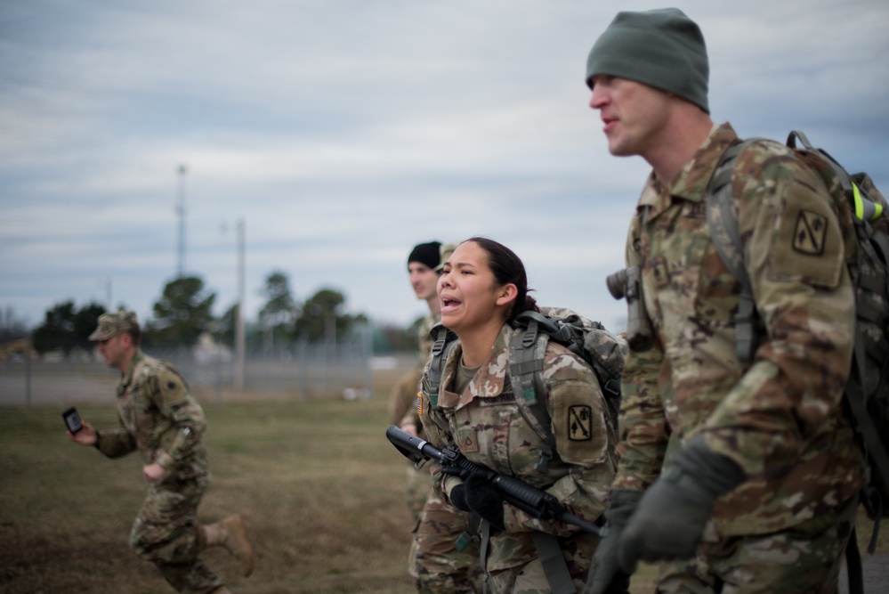 Oklahoma Guardsmen Compete to be the Best Warrior