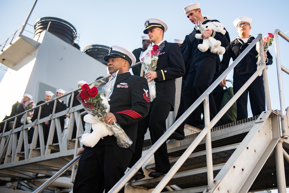 USS Bulkeley returns to Naval Station Norfolk