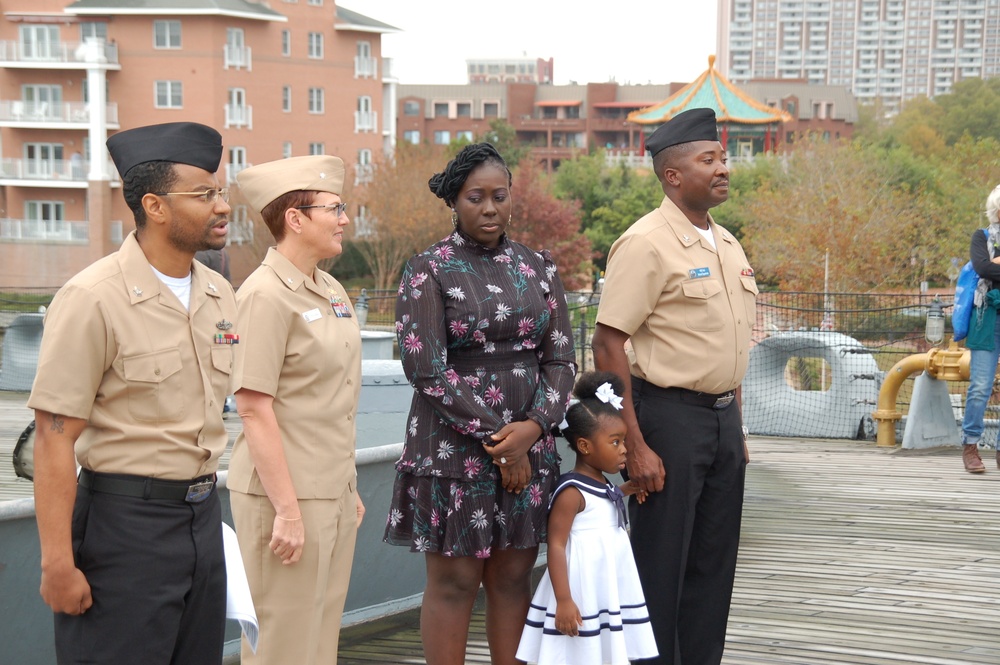 Naval Museum hosts a re-enlistment ceremony