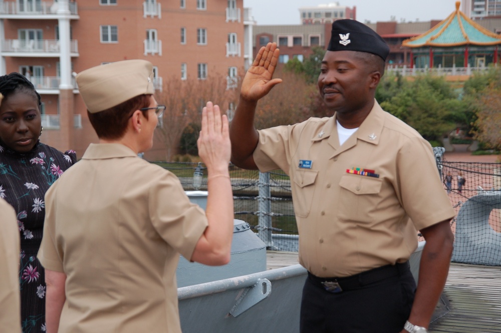 Naval Museum hosts a re-enlistment ceremony