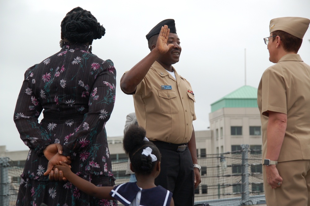 Naval Museum hosts a re-enlistment ceremony