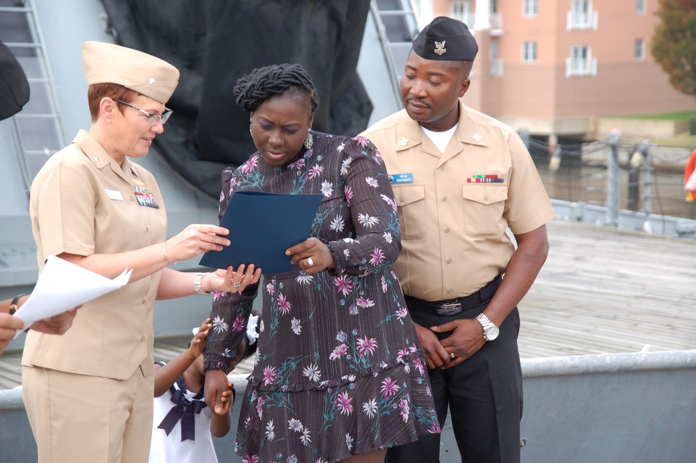 Naval Museum hosts a re-enlistment ceremony