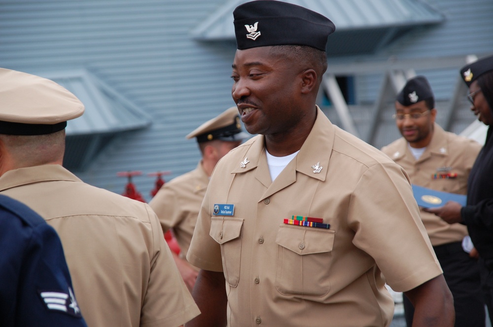 Naval Museum hosts a re-enlistment ceremony