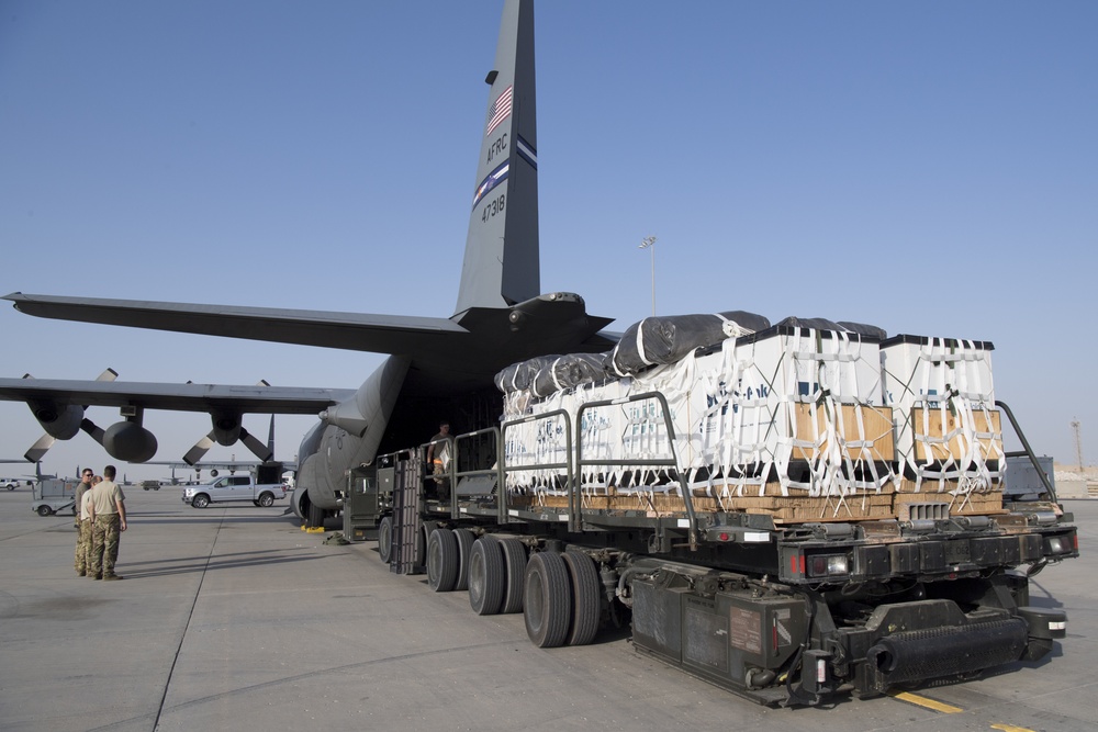 746th EAS performs airdrop operations during Operation Inherent Resolve