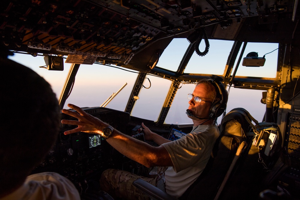 746th EAS performs airdrop operations during Operation Inherent Resolve