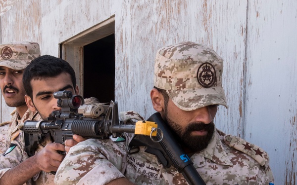 Thunder Brigade Soldiers partner with KLFI