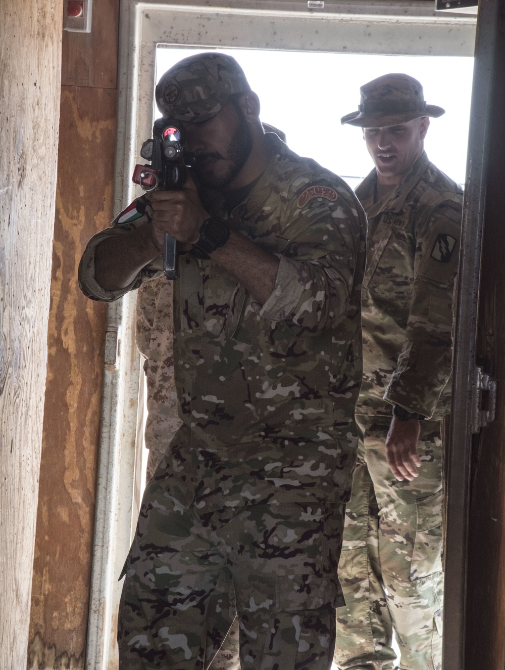 Thunder Brigade Soldiers partner with KLFI