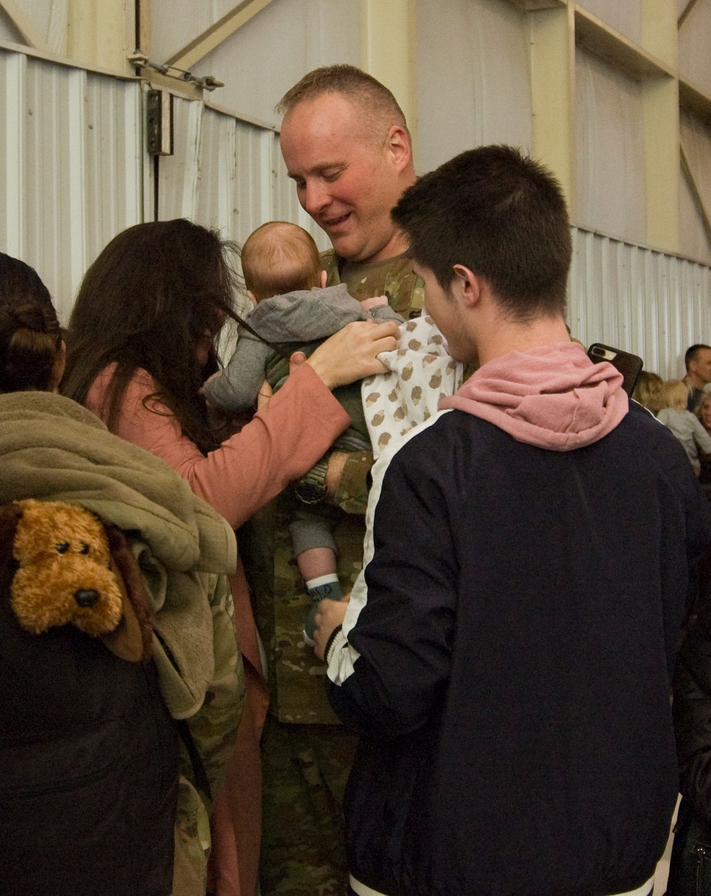 Welcome home dad! It's nice to meet you!