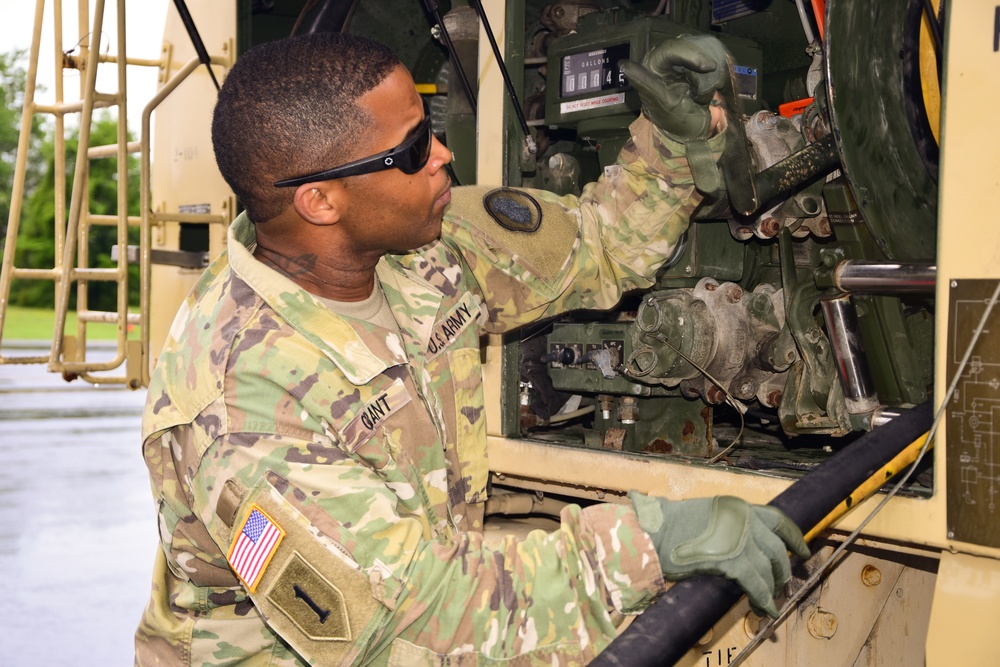 Hawaii Army National Guard's TASMG train in Connecticut