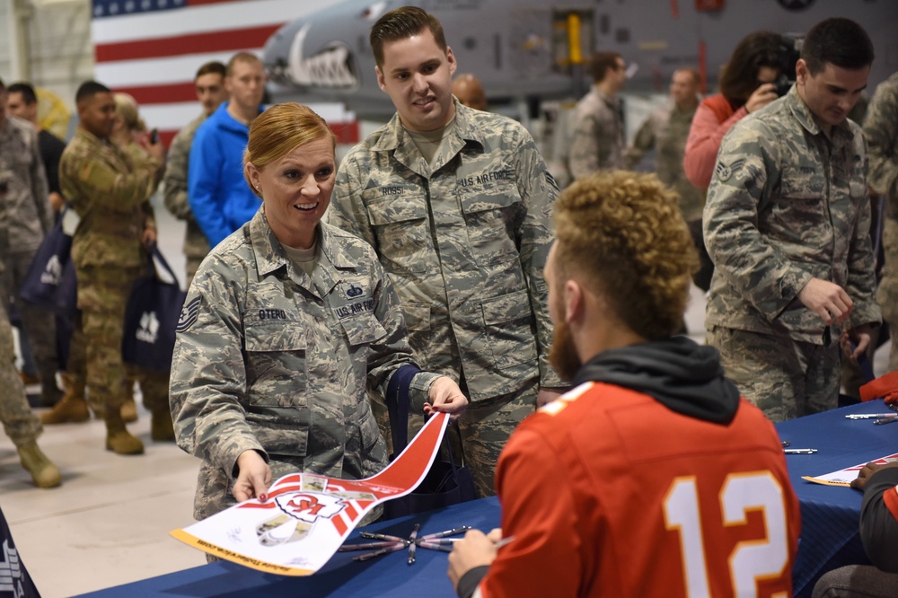 Whiteman welcomes Kansas City Chiefs during meet and greet