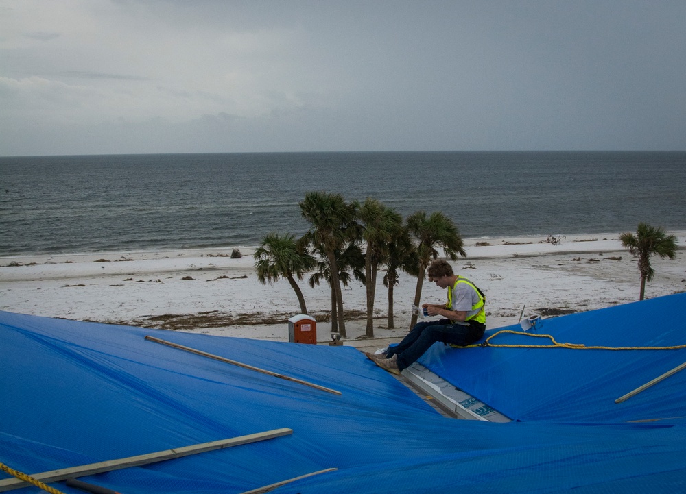 DVIDS - Images - USACE Continues Blue Roof Installs In Mexico Beach ...