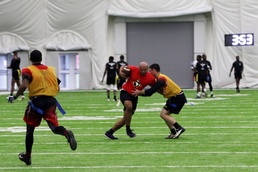 101st AIRBORNE DIVISION: TITANS MILITARY BOWL  Salute to Service: 101st Soldiers square off on gridiron
