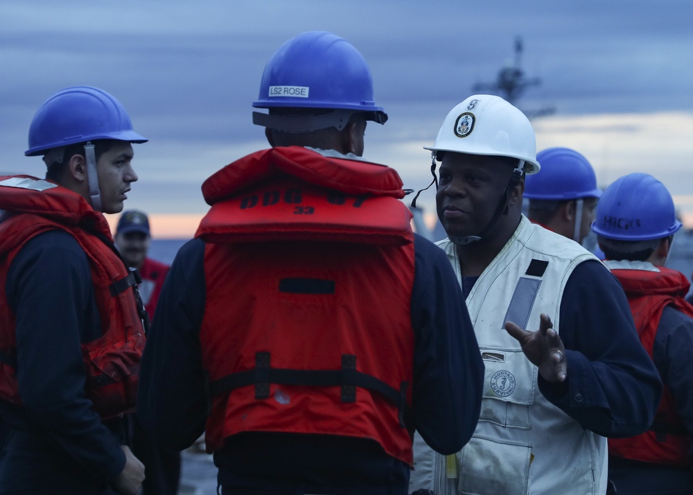 Warships Underway for First East Coast Cruiser-Destroyer SWATT Exercise