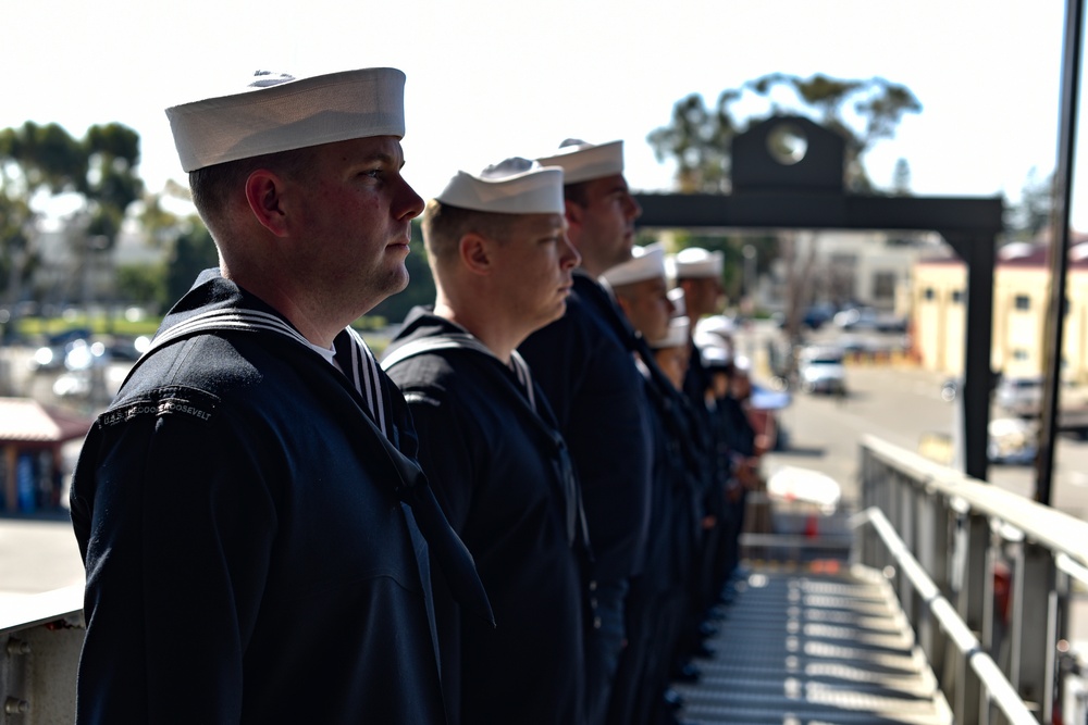 USS Theodore Roosevelt (CVN 71)