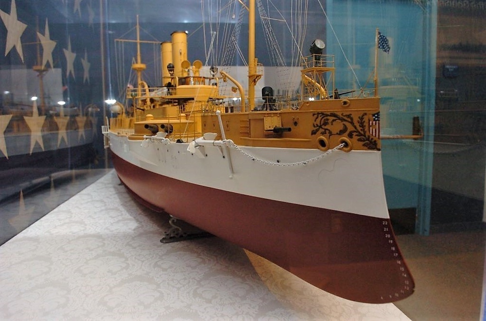 Detailed model of USS Maine (ACR 1)