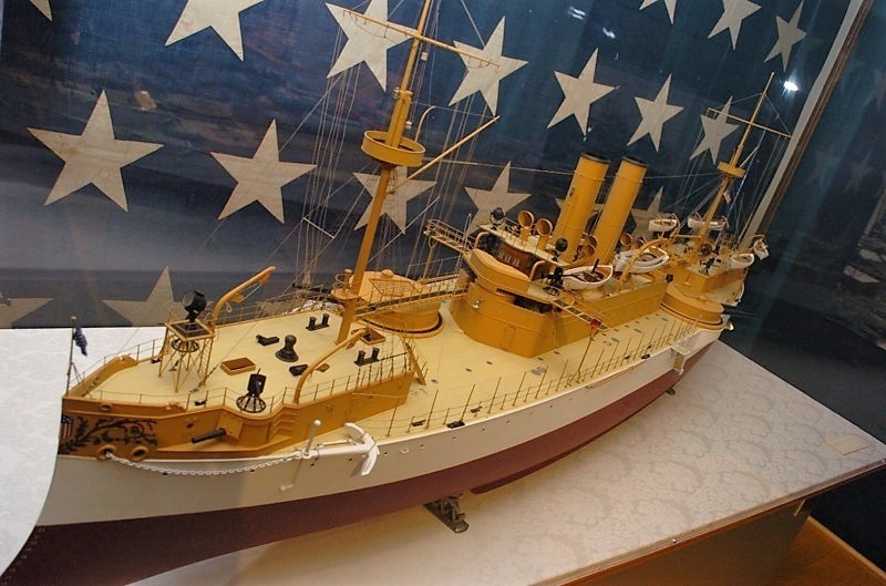 USS Maine (ACR 1) builders model