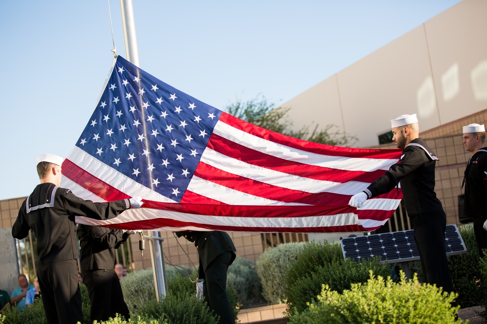 Reserve Sailors from NOSC Phoenix help local business celebrate Veterans Day