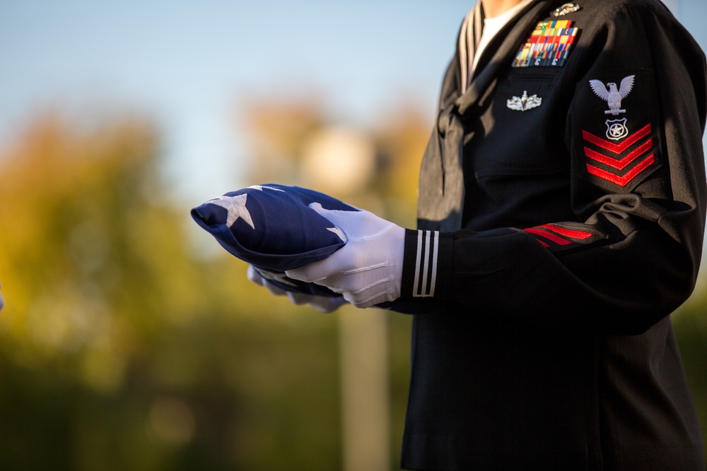 Reserve Sailors from NOSC Phoenix participate in flag raising ceremony