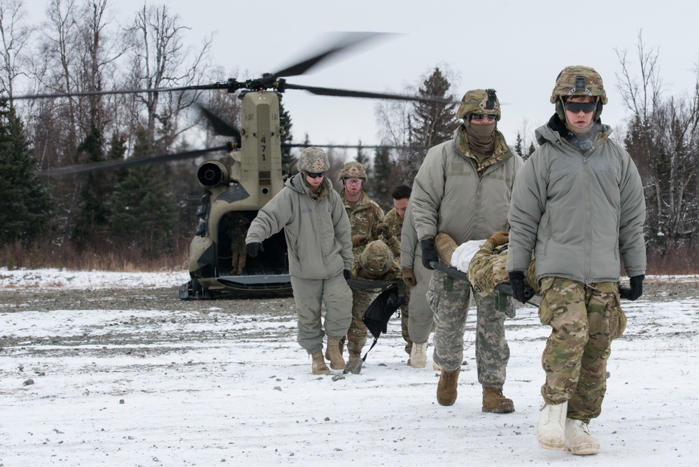 1 Geronimo paratroopers conduct live-fire training at JBER