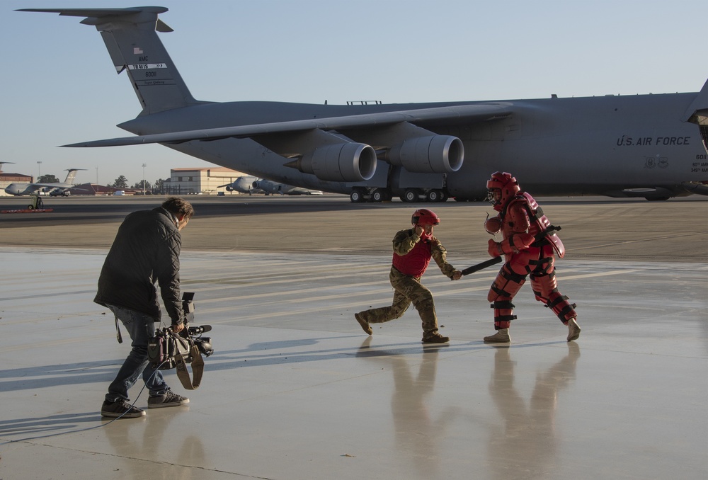 Media Event/JROTC Travis AFB Tour