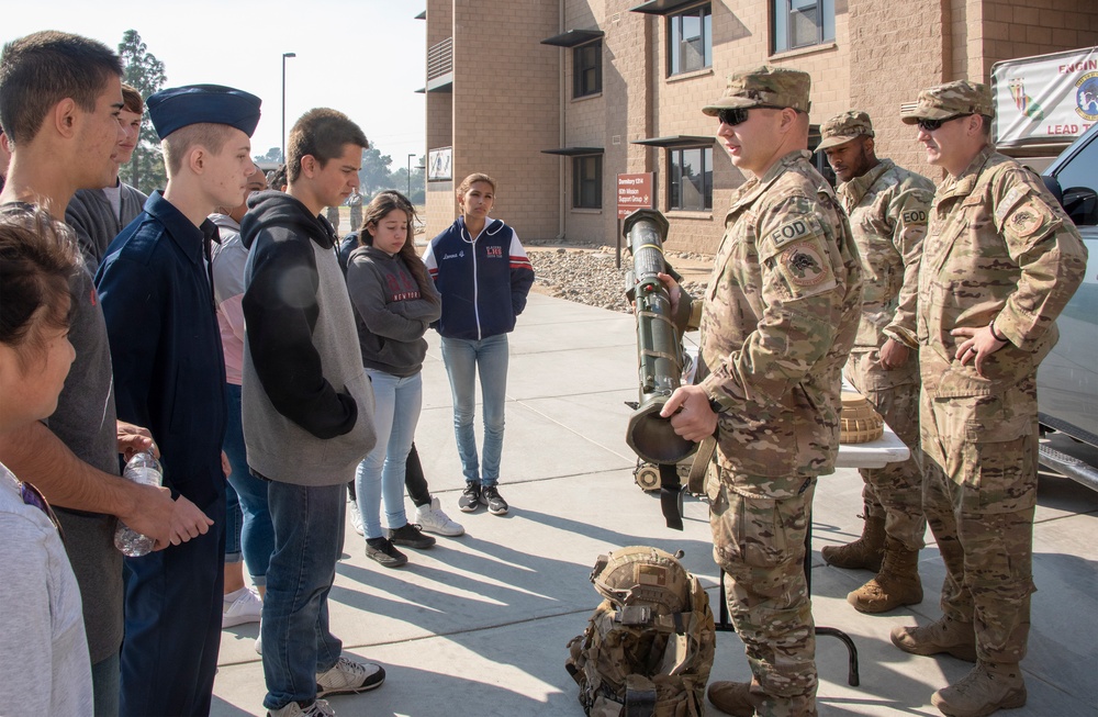 Media Event/JROTC Travis AFB Tour