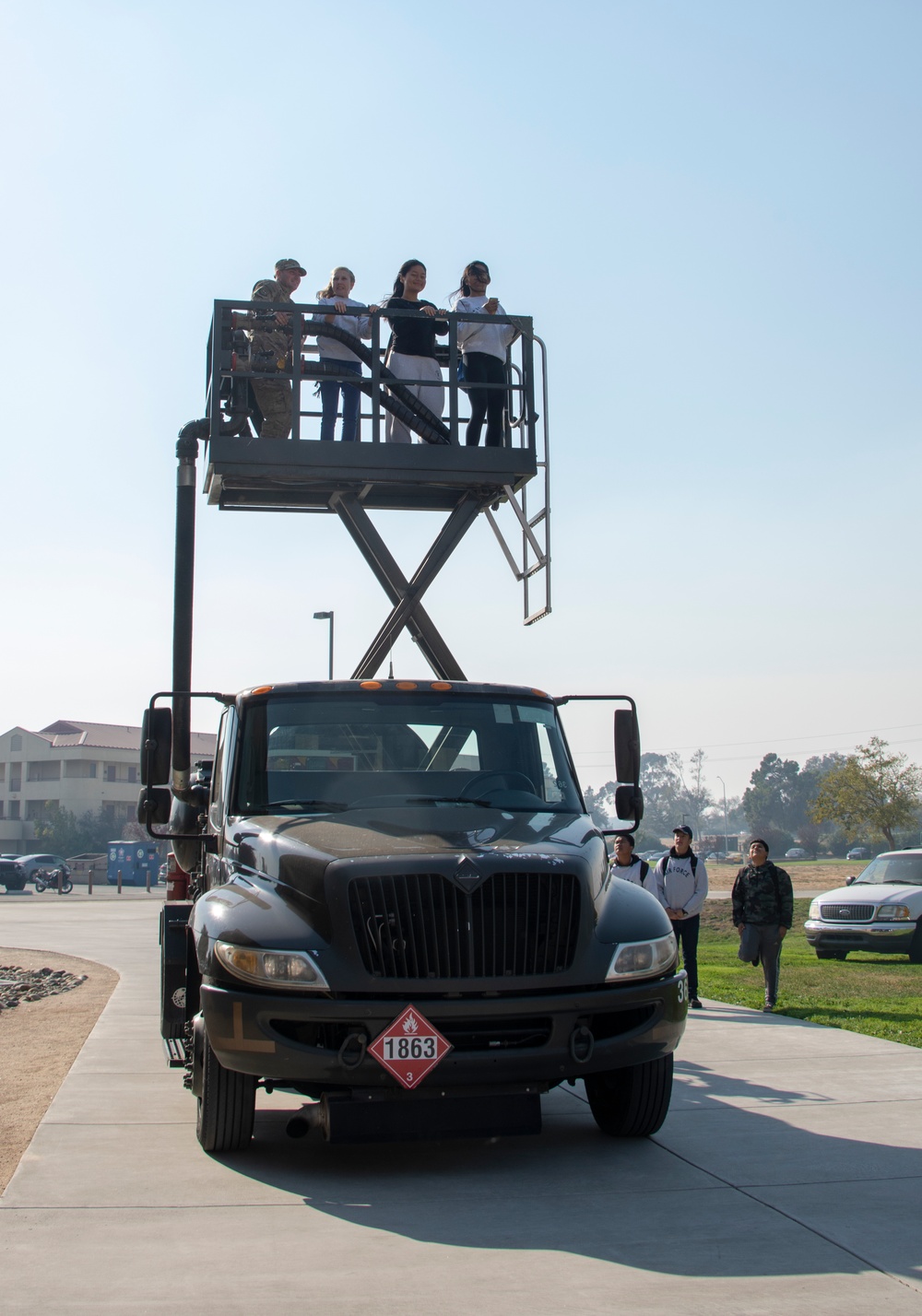 Media Event/JROTC Travis AFB Tour